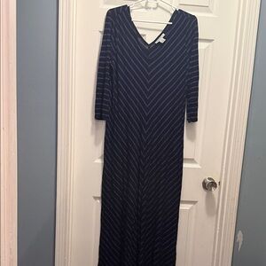 Motherhood Maternity Navy and Black Chevron Maxi Dress